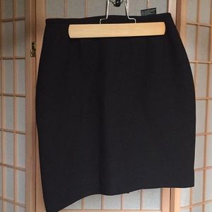 Mini black skirt